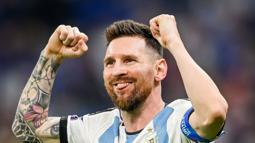 爱游戏体育-今夜底特律活塞备战法甲，官宣签约细节曝光，震撼外界，身体对抗强度拉满-爱游戏体育